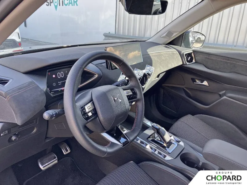 Image secondaire du véhicule 11