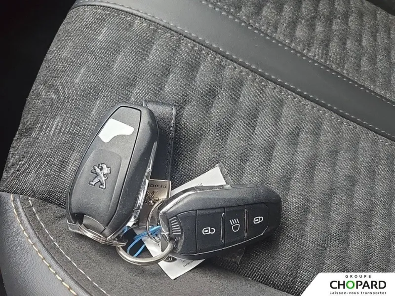 Image secondaire du véhicule 22