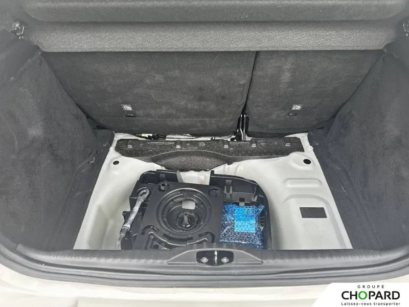 Image secondaire du véhicule 7