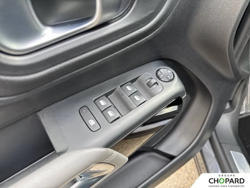 Image secondaire du véhicule 3