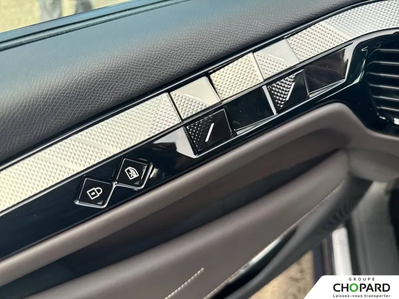 Image secondaire du véhicule 3