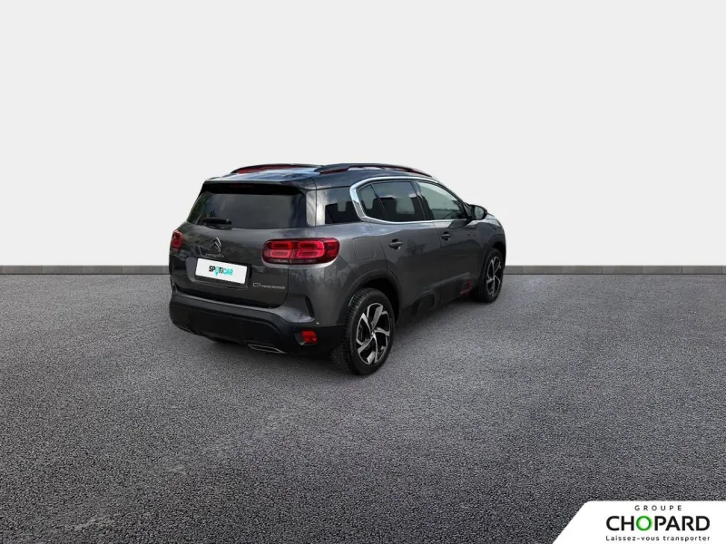 Image secondaire du véhicule 9