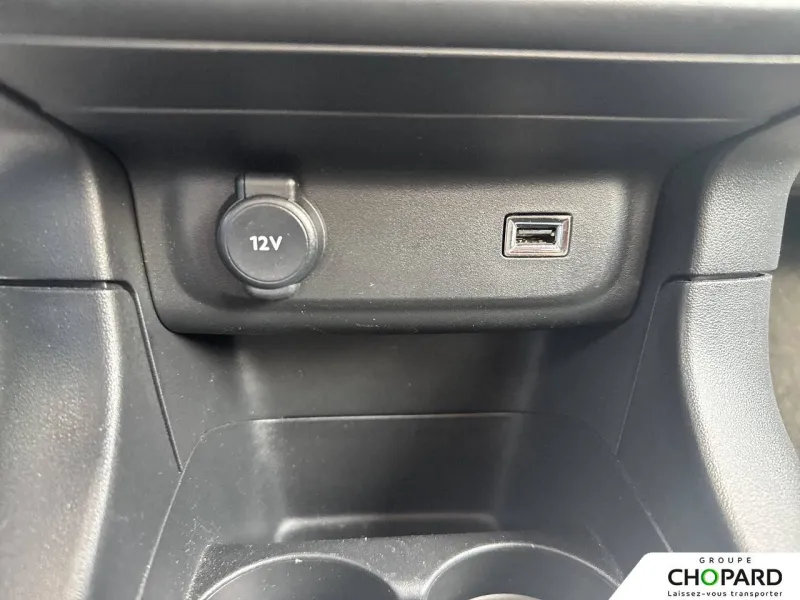 Image secondaire du véhicule 19