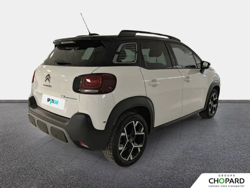 Image secondaire du véhicule 9