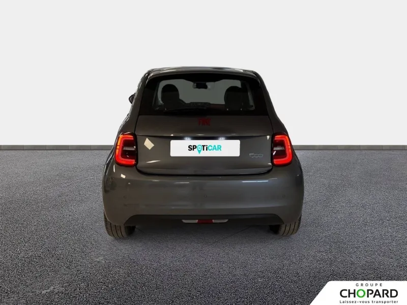 Image secondaire du véhicule 6