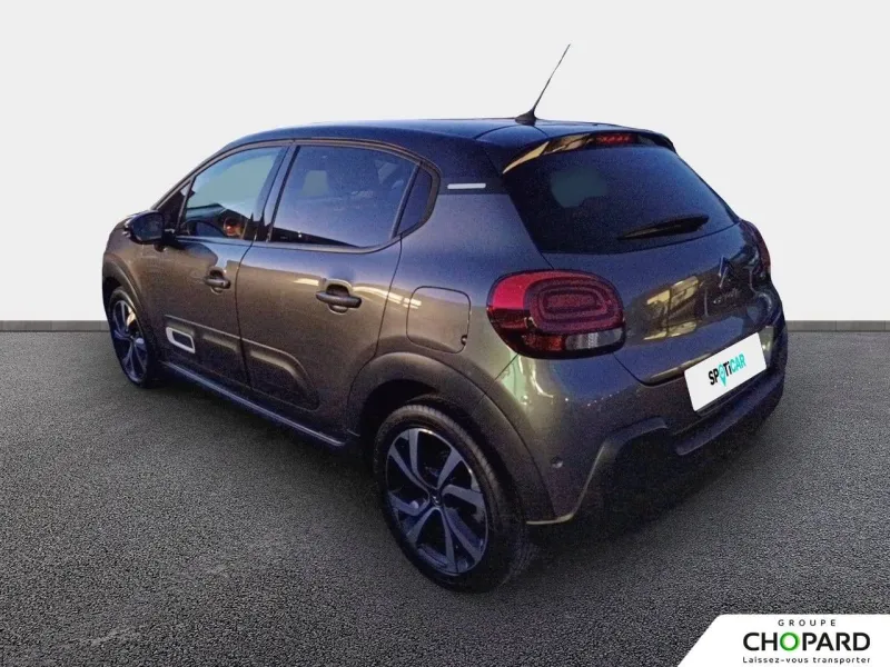 Image secondaire du véhicule 4