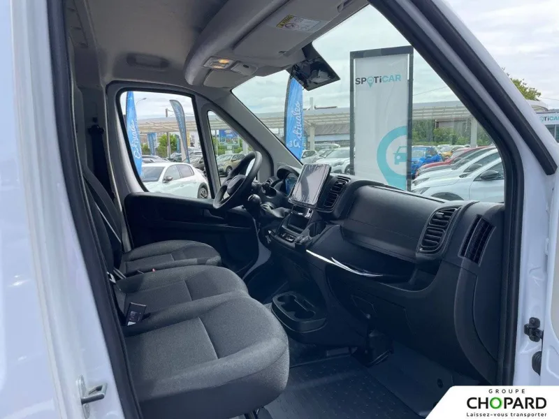 Image secondaire du véhicule 19