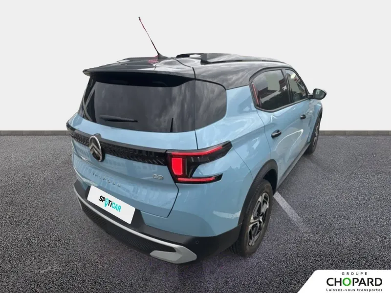 Image secondaire du véhicule 4