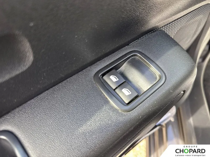 Image secondaire du véhicule 3