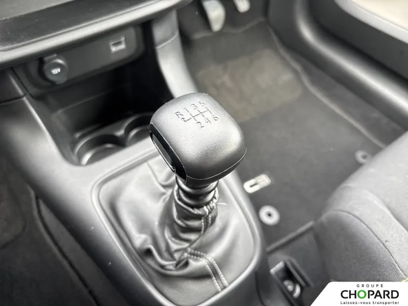 Image secondaire du véhicule 19