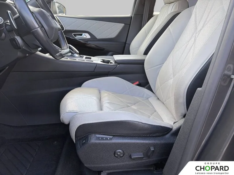 Image secondaire du véhicule 10