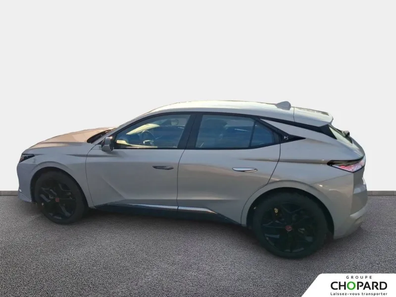 Image secondaire du véhicule 10