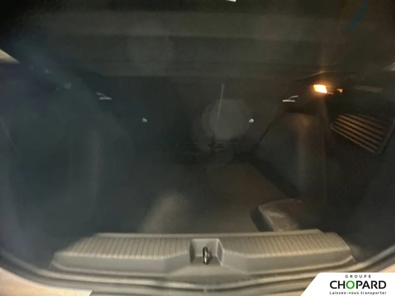 Image secondaire du véhicule 9