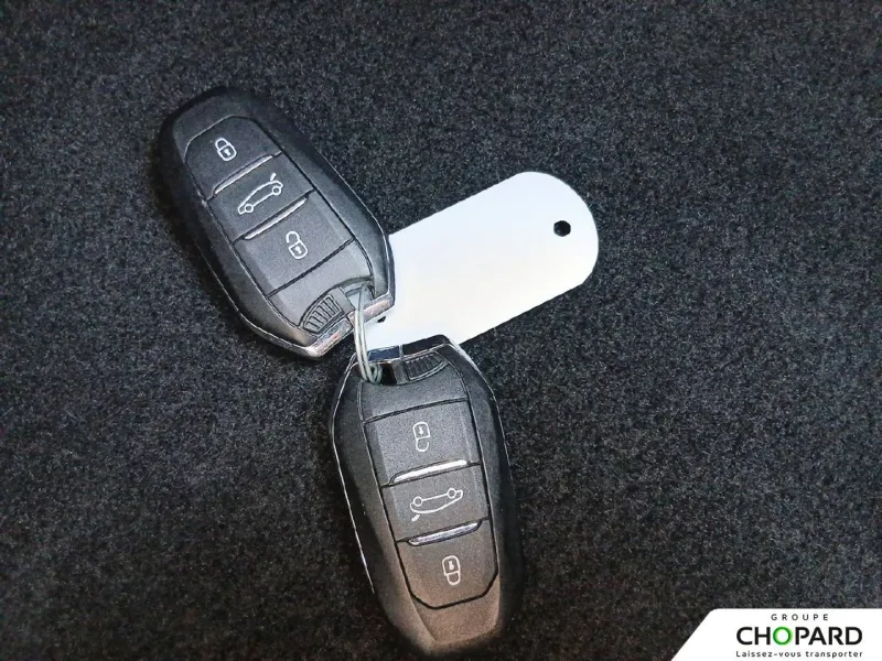 Image secondaire du véhicule 15