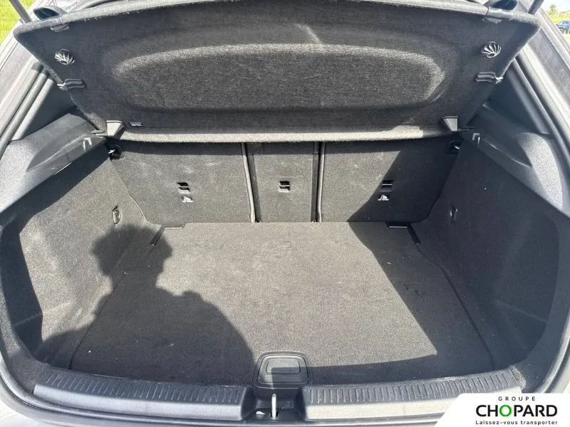 Image secondaire du véhicule 9