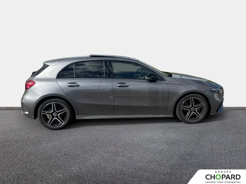 Image secondaire du véhicule 10