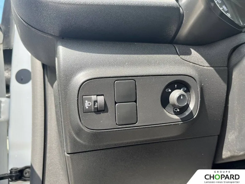 Image secondaire du véhicule 18