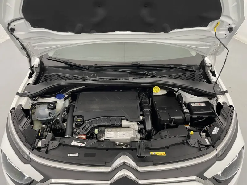 Image secondaire du véhicule 22