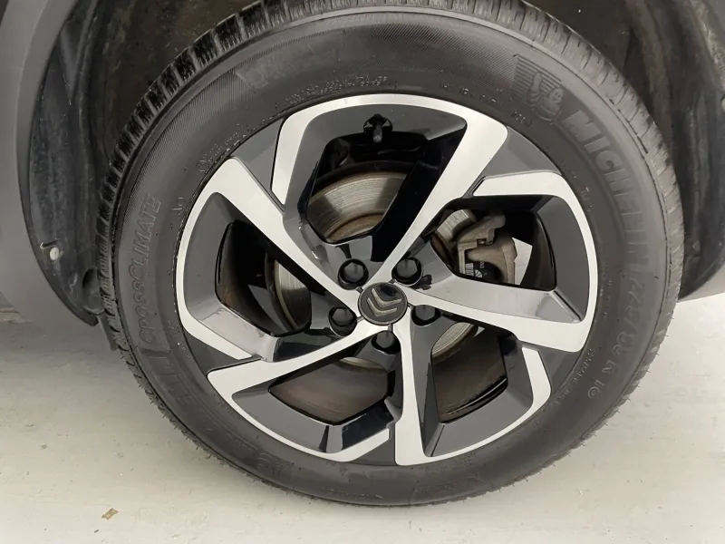 Image secondaire du véhicule 17