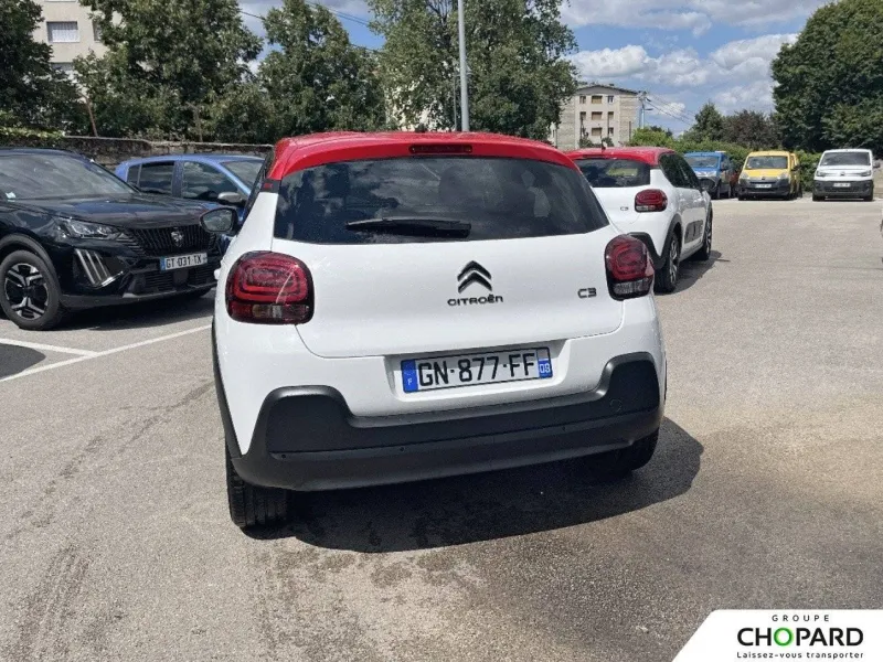 Image secondaire du véhicule 24