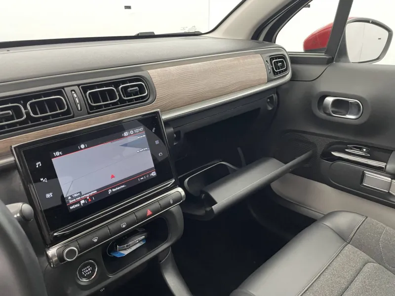 Image secondaire du véhicule 26