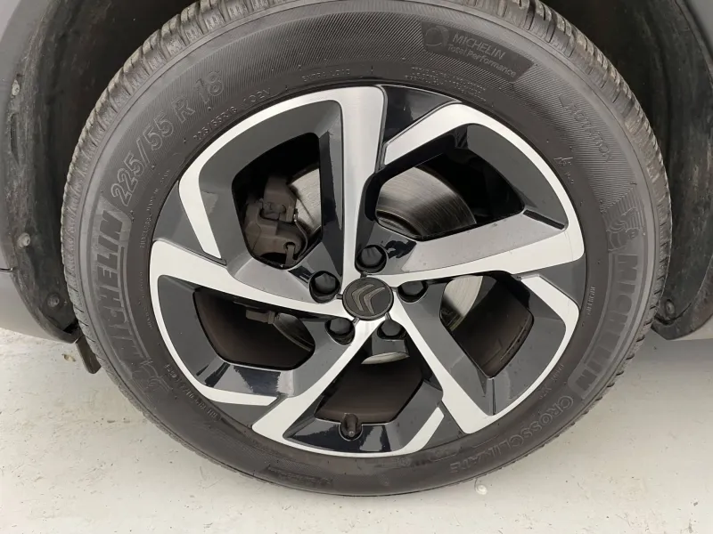 Image secondaire du véhicule 20