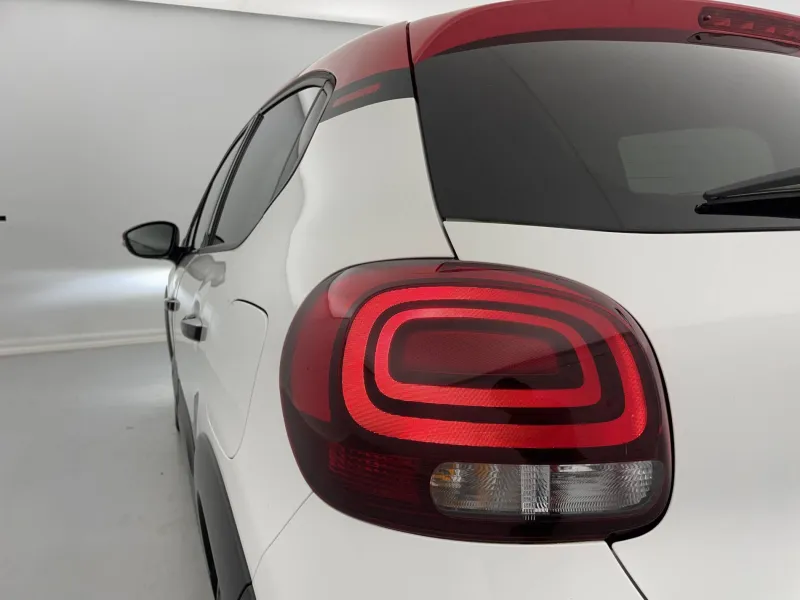 Image secondaire du véhicule 29