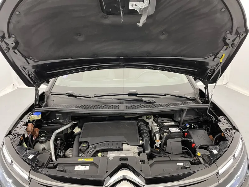 Image secondaire du véhicule 22