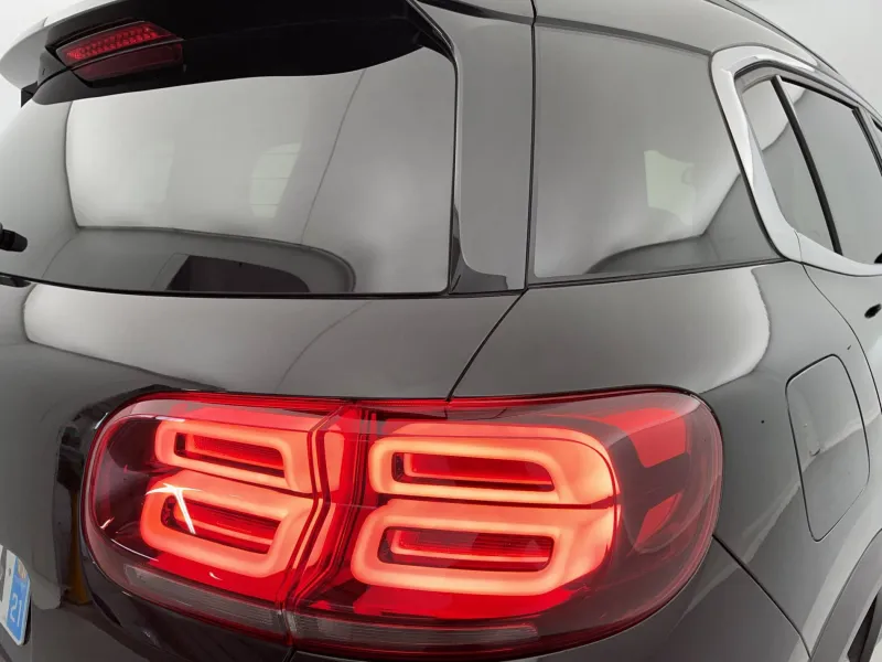 Image secondaire du véhicule 26