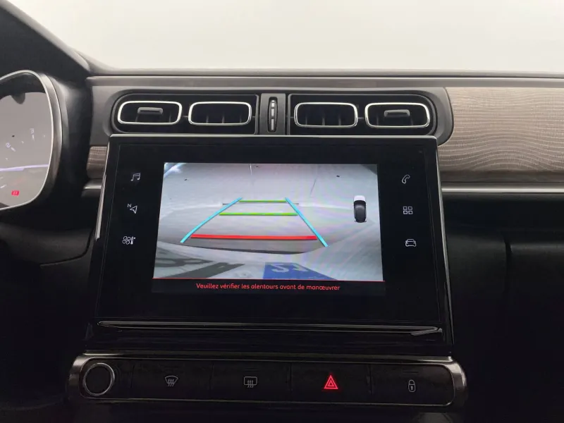 Image secondaire du véhicule 33