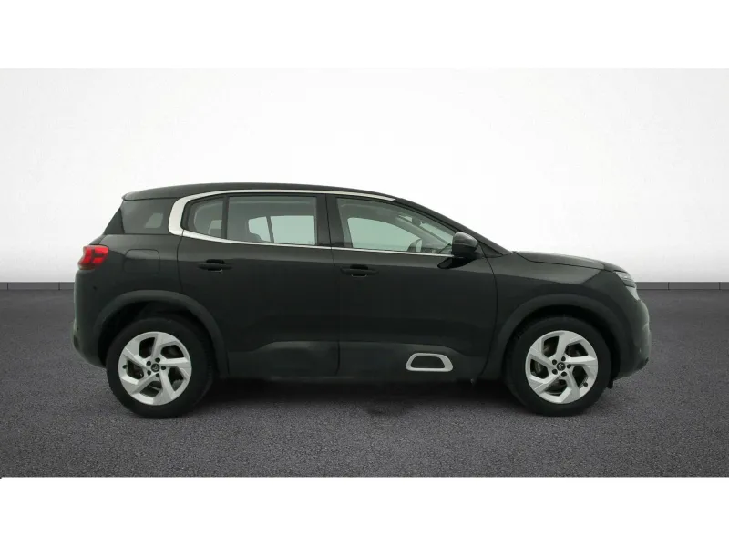 Image secondaire du véhicule 11