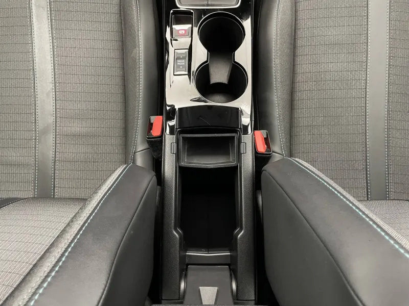 Image secondaire du véhicule 35