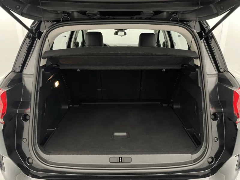 Image secondaire du véhicule 14