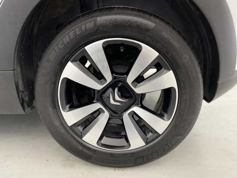 Image secondaire du véhicule 41