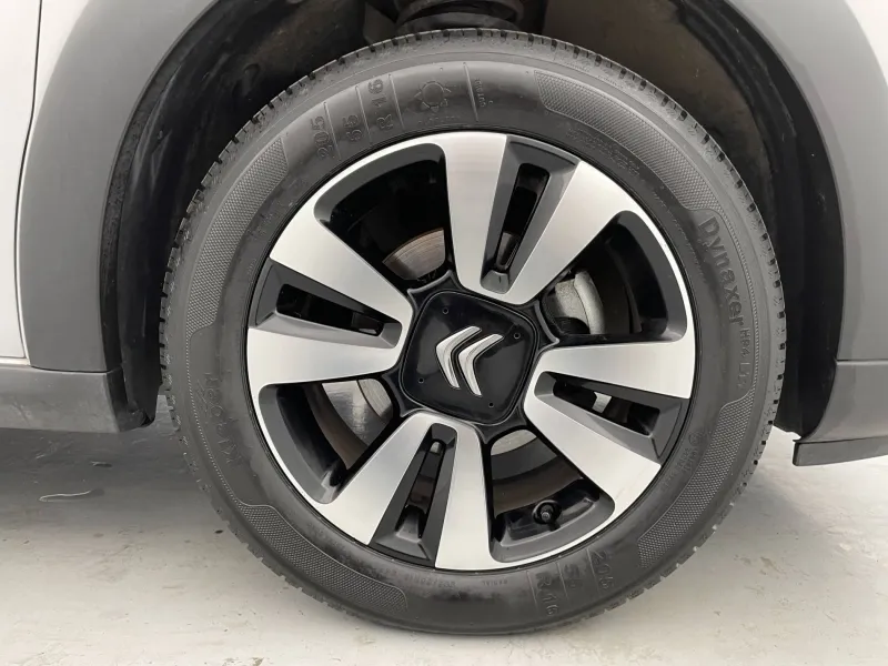 Image secondaire du véhicule 43