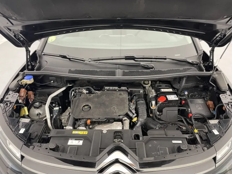 Image secondaire du véhicule 22