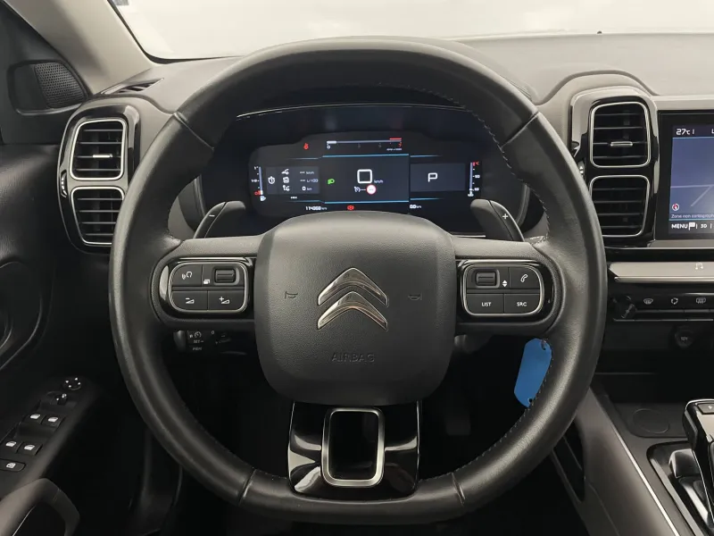 Image secondaire du véhicule 24