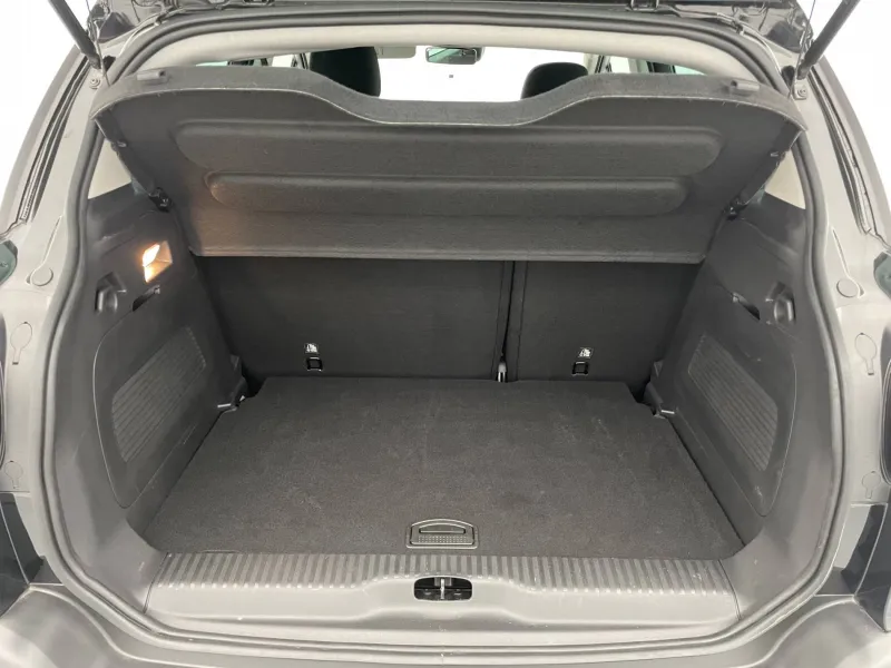 Image secondaire du véhicule 14