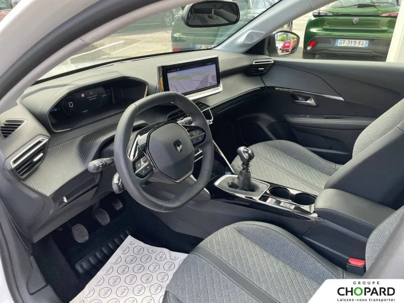 Image secondaire du véhicule 11