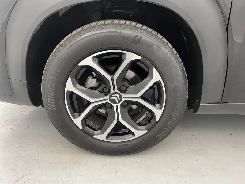 Image secondaire du véhicule 18