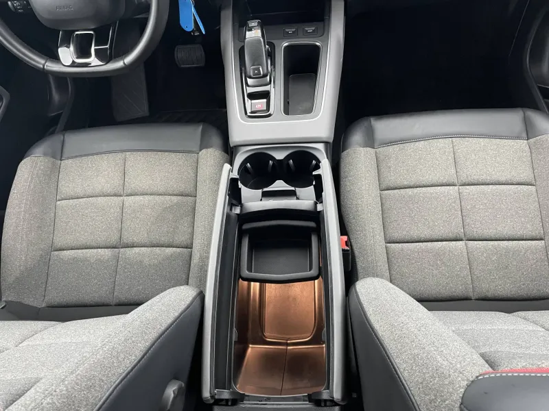 Image secondaire du véhicule 31