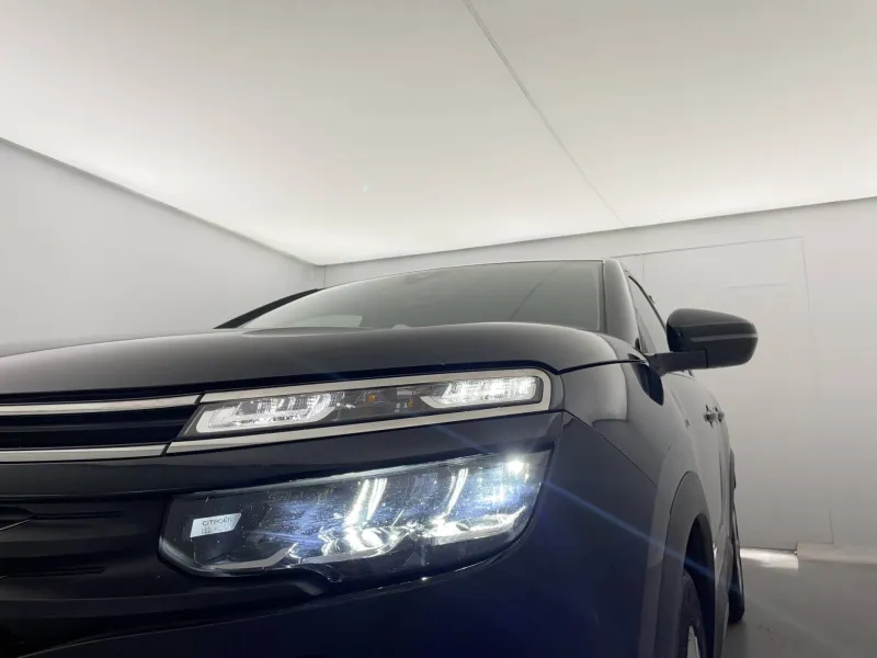 Image secondaire du véhicule 32