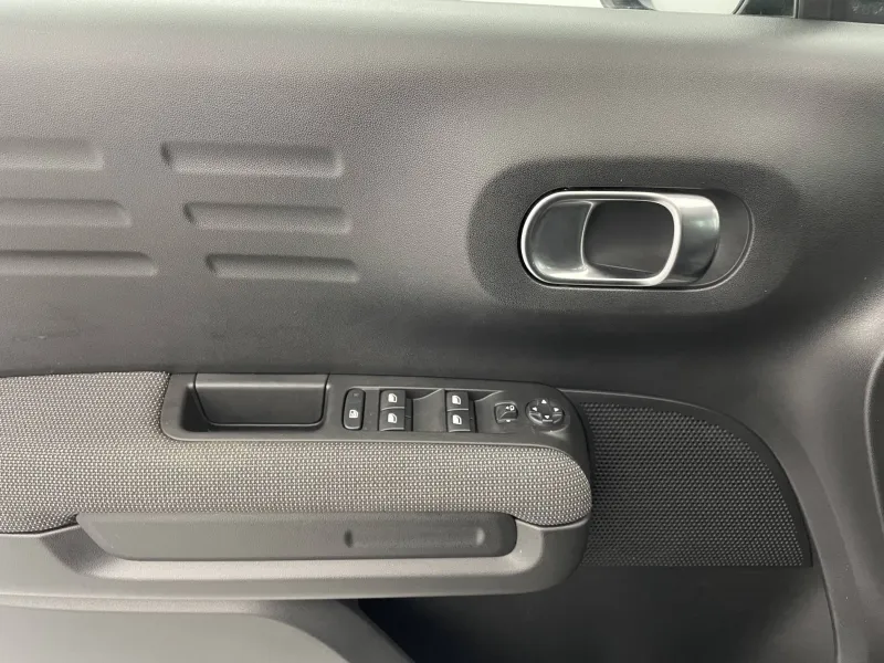 Image secondaire du véhicule 29