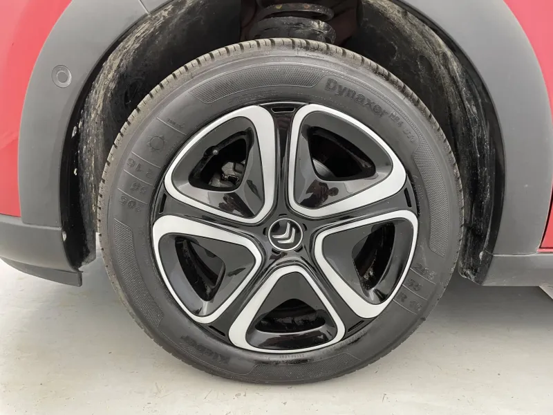 Image secondaire du véhicule 18