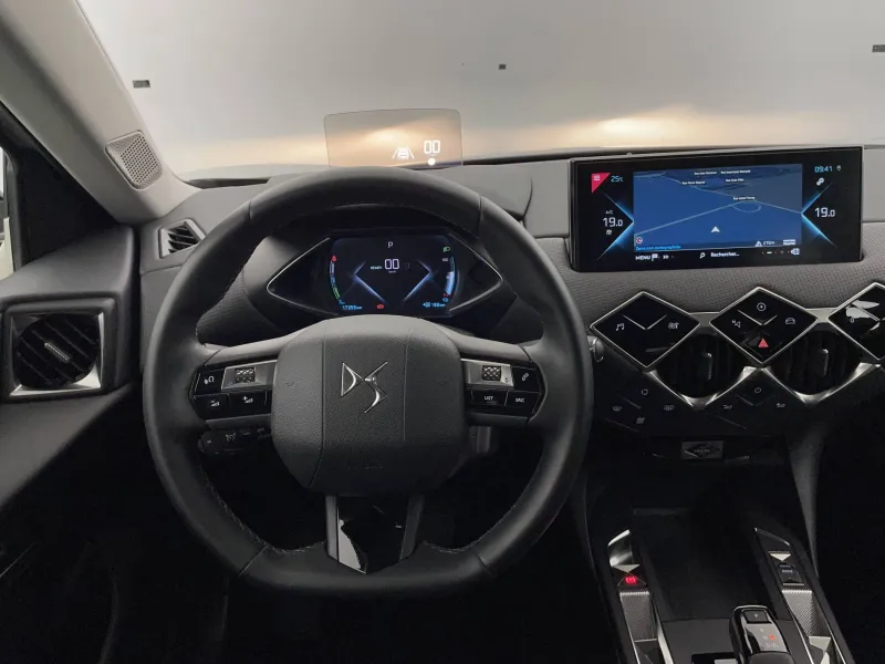 Image secondaire du véhicule 24