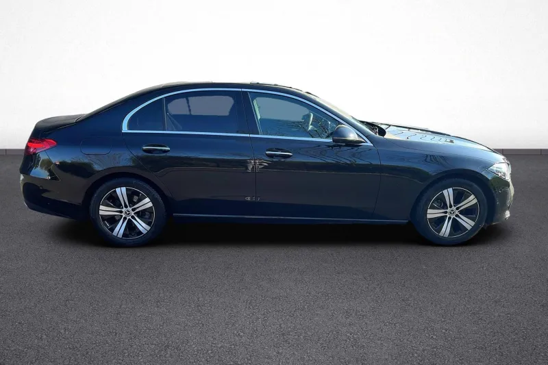 Image secondaire du véhicule 8