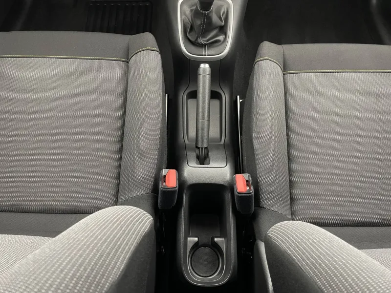 Image secondaire du véhicule 32