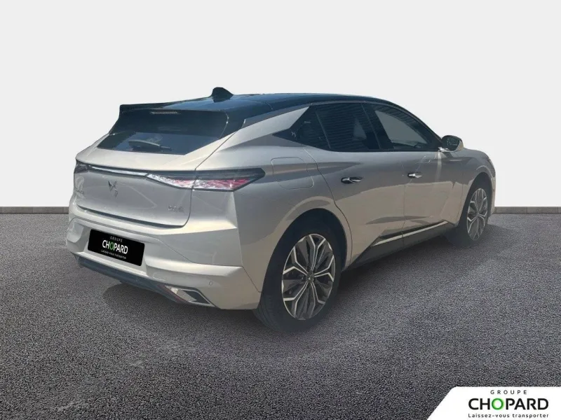 Image secondaire du véhicule 4