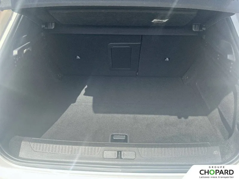 Image secondaire du véhicule 9