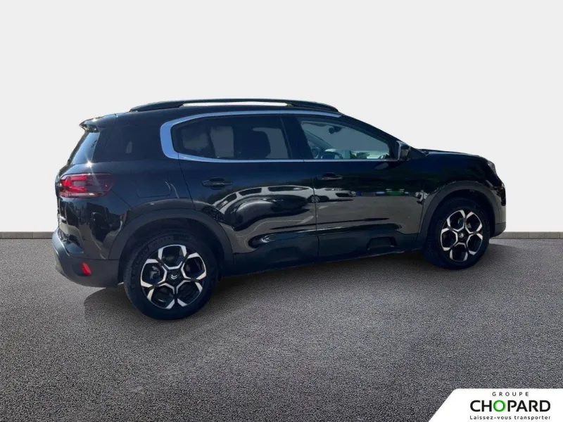 Image secondaire du véhicule 10